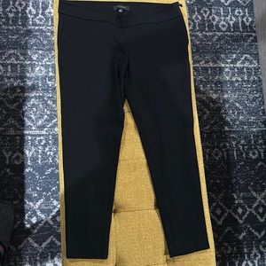 Ann Taylor Black pants Petite 8